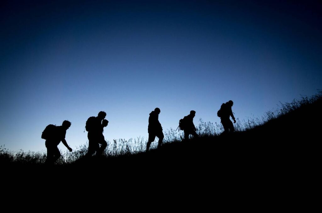 How to Become an Outdoor Guide: 7 Proven Steps to Avoid Costly Mistakes